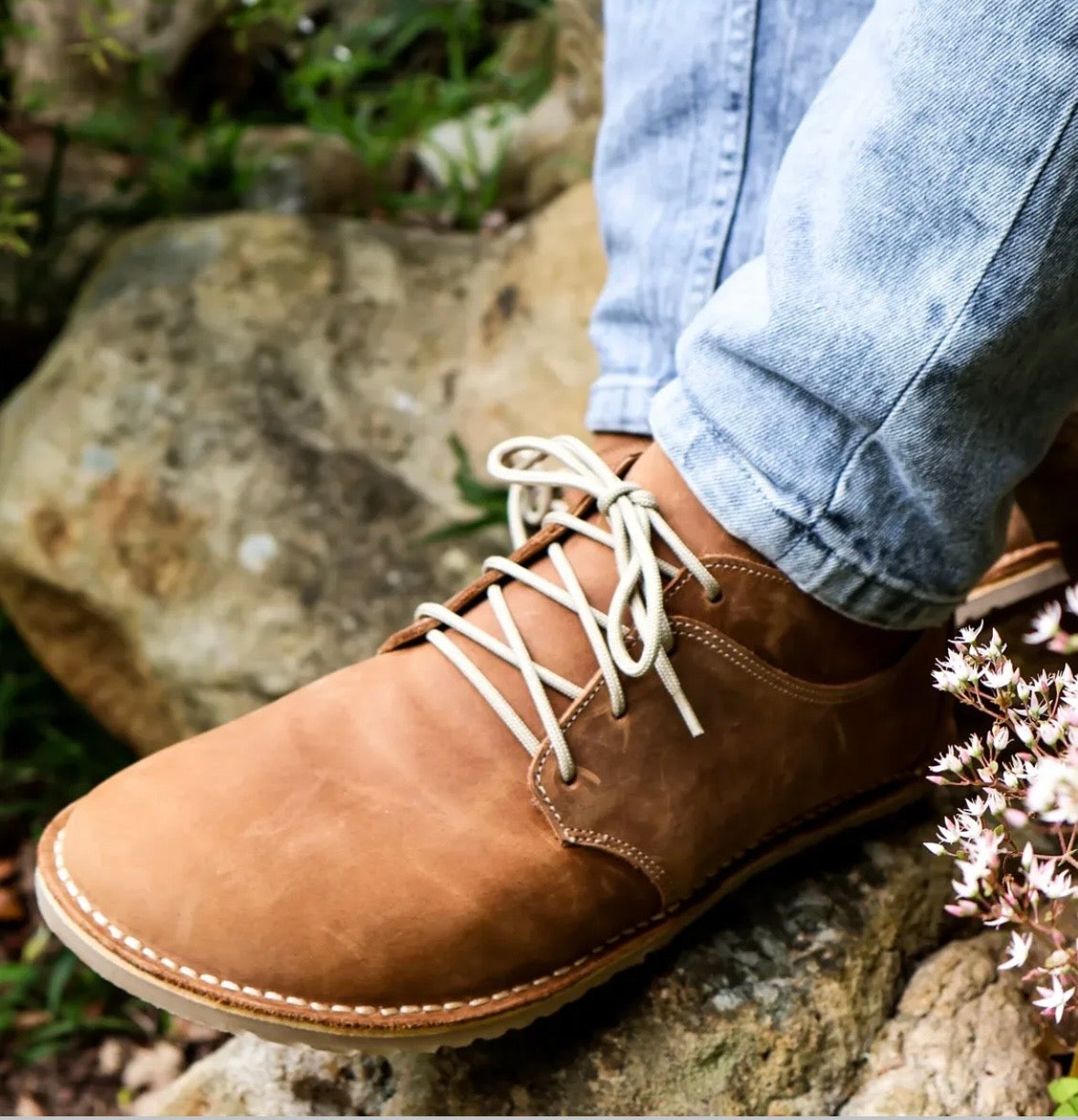 Men’s barefoot shoe showing flexible sole and minimalist design